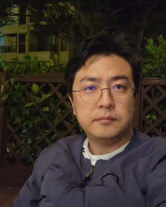 <b>최동석</b>, 전처 박지윤 고용한 경호원에 폭행당했나…“명분없는 칼춤”