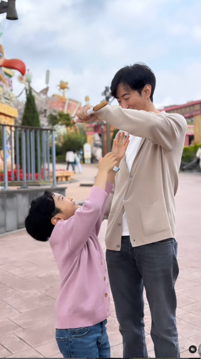 <b>채림</b>, 전<b>남편</b> <b>가오쯔치와</b> 재회…“다른 오해는 하지 마시길”