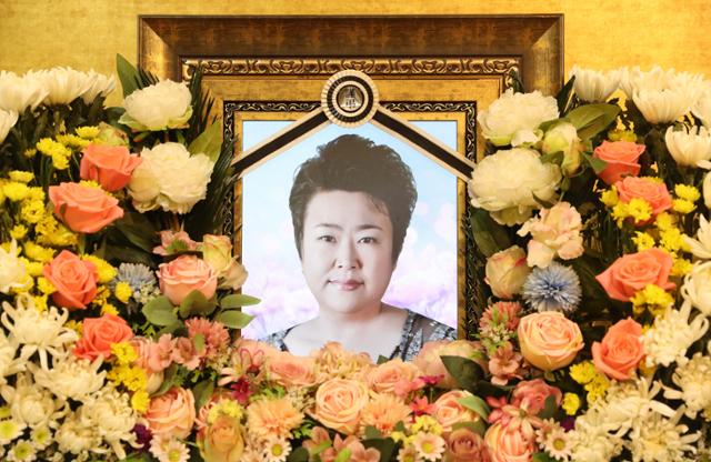 <b>방실이</b>, 오늘(22일) <b>발인</b>…명곡 남긴 우리의 디바