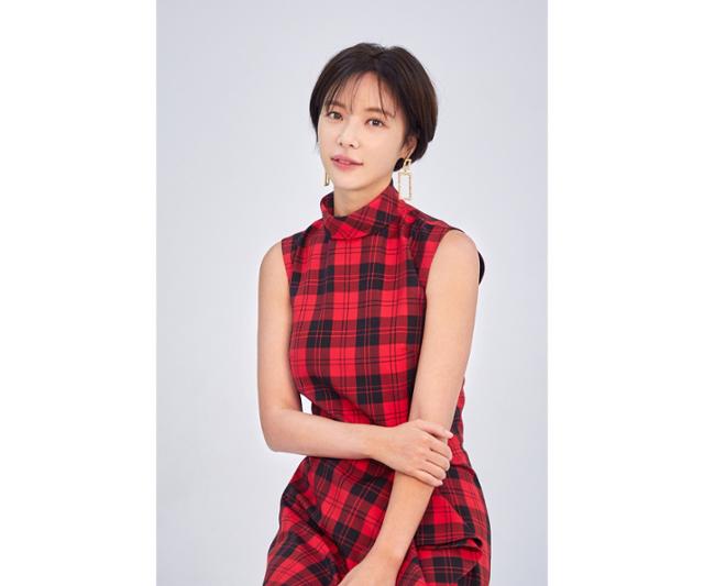 '이혼 소송' <b>황정음</b>, 'SNL <b>코리아</b>' 뜬다…호스트 출격