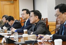 3대 신평사 "韓 신용등급 안정적"… 최상목 "주말 정치 상황 예의 주시"