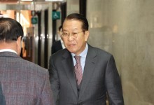 [속보] 국민의힘 새 비대위원장에 '친윤' 권영세... 박수로 추인