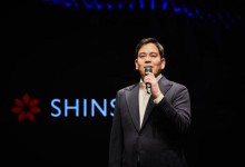 '신세계 남매'의 독립 가까워진다...오빠 정용진, 어머니의 이마트 지분 다 사들인다