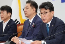 진성준 "집값 안 잡히면 부동산 세제 카드 최후 수단 검토... 재건축 인허가 단축해야"