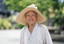 제주 돌밭을 세계적 정원으로 일군 성범영 원장, 국민포장 수상