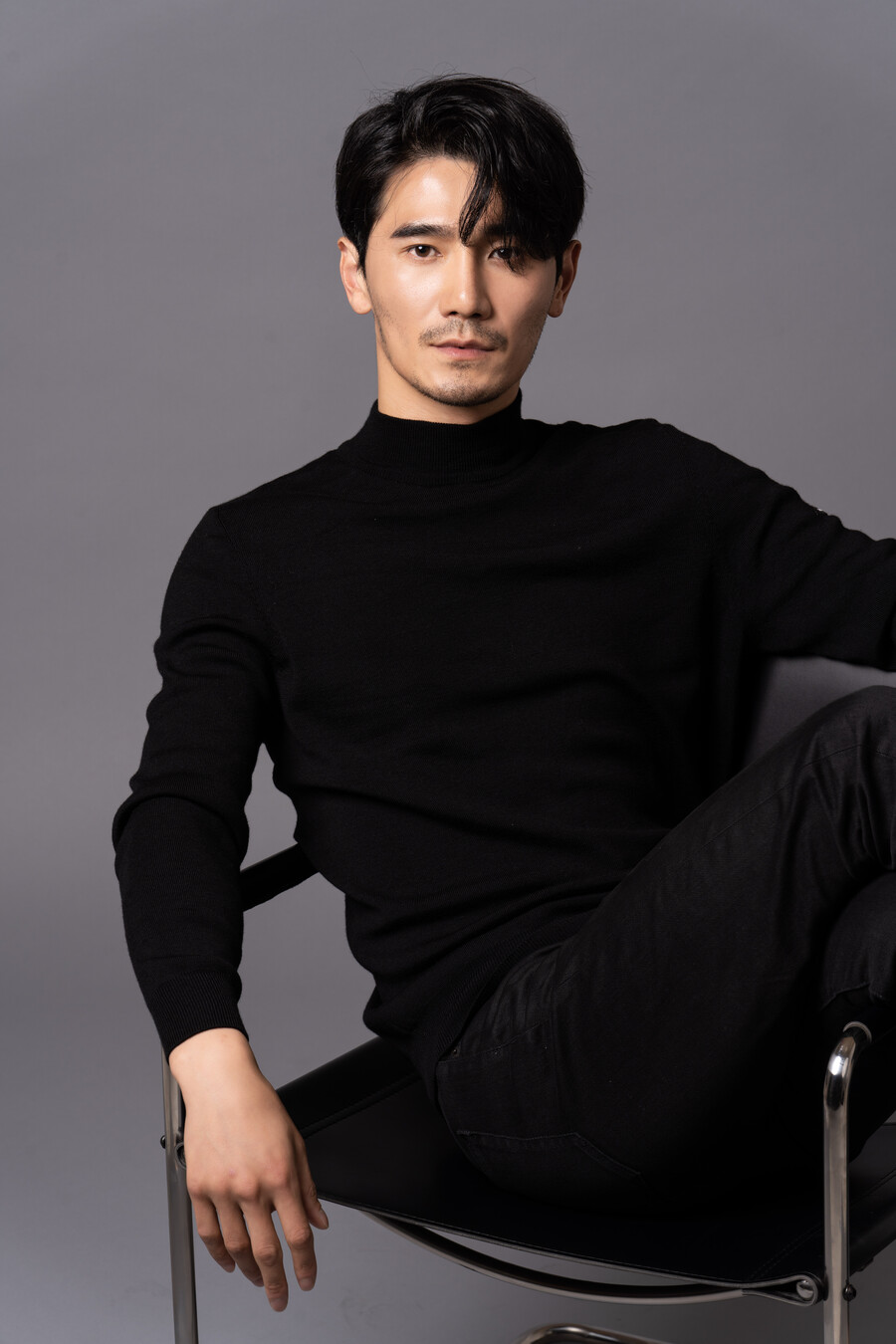 '6월의 신랑' 하수호, '사냥개들' 강렬한 빌런 '변신'