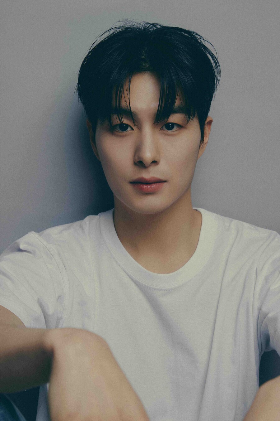 Rising Star Jung GunJoo Signs With Saram Entertainment TRENDS All