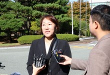 '김 여사·명태균 공천 개입 의혹' 제기 강혜경, 검찰 출석