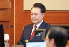 尹 대리인단 "민주당이 곽종근 회유 시도…명백한 탄핵 공작, 내란몰이"