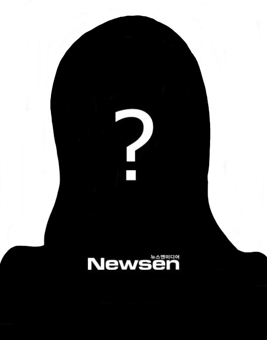 30대 <b>트로트 가수</b> A씨 사망설 사실로…SNS 댓글 돌연 비공개 [종합]