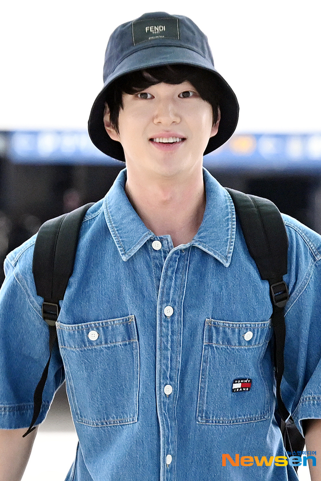 샤이니 <b>온유</b>, 활동중단 <b>10개월</b>만 건강하게 복귀 “도전 멈추지 않을 것”