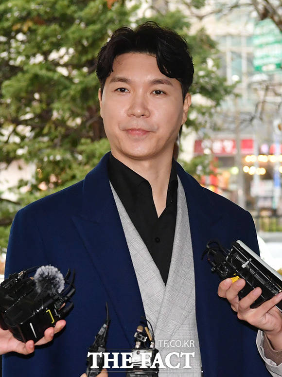 <b>박수홍</b> 측 "<b>친형</b> 죄 <b>입증</b>…악플러·유튜버와 싸울 것"