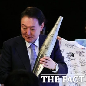 '명태균 여론조사' 윤석열 부부 유·무죄 교차…'묵시적 합의'가 결정적