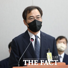 특검, '안보실 인사개입' 윤재순·임종득 무죄에 항소 포기…공소기각 확정