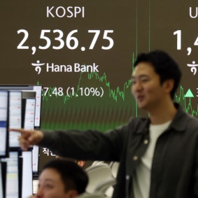 Tech giants drive market gains with Trump tariffs still on pause