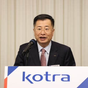 Korea plans trade offices, voucher program to help firms weather Trump tariffs