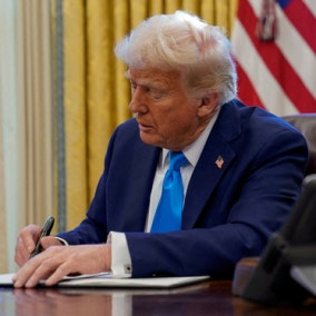 Trump orders lumber import probe, setting stage for tariffs