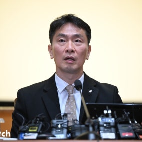 이복현 "우리금융 엄정 대응 유지…함영주 회장 연임, 주총서 판단"
