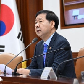 주말새 환율 1560원선 급등…정부 "투기거래 엄정 조치"