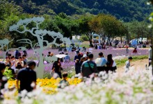 남부 등 곳곳에 비…'10도 이상' 큰 일교차 주의