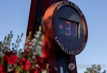 시원한 여름 보내던 북유럽, 100년만 폭염에 충격…응급실 북적
