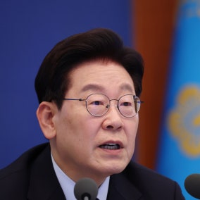 이 대통령 지지율 39%로 소폭 반등…취임 후 최저치 벗어나