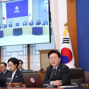 이 대통령 "지방정부 지방세 체납 관리 인력 대폭 늘려야…최소 1만 명 필요"