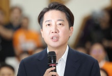 이준석 "한동훈, 전당대회 100% 출마할 것···안철수 되면 좋지만 한동훈이 100% 이길 것"