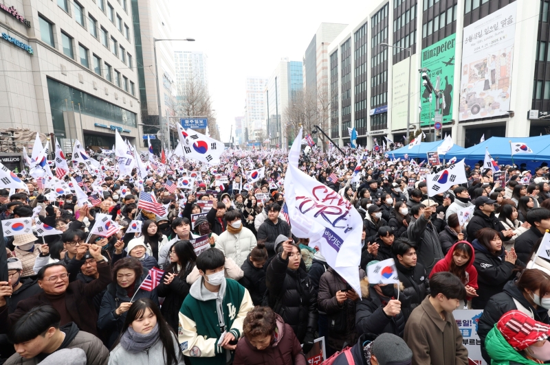 민주 성지 광주 금남로서 '尹 지지' 집회..1만명 집결