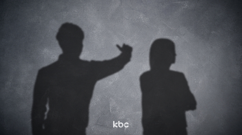 "술 더 안 마실거면 3만 원 돌려줘"..소개받은 여성 목 조른 20대 남성