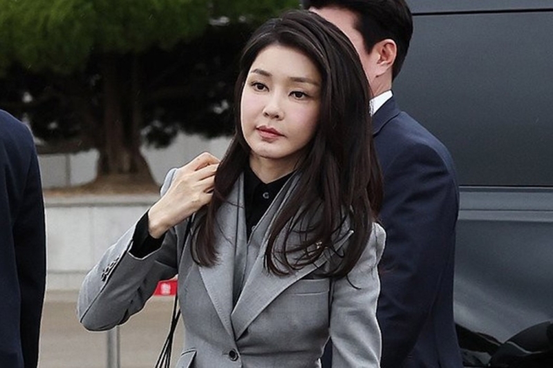 김건희 비서, '21그램' 측과 샤넬 가방 교환 동행 정황