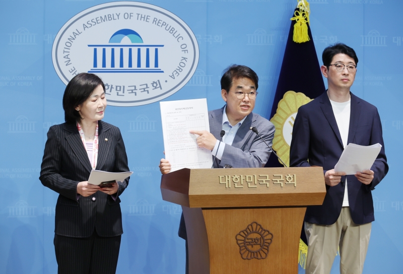국민의힘, 김민석 사퇴 촉구 "역대 총리 후보 중 피의자는 처음"