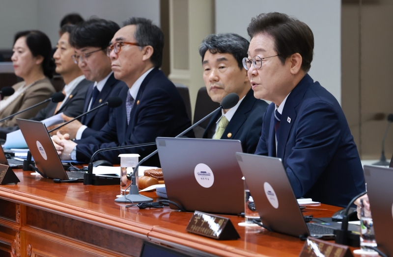 李대통령 "투자수단, 부동산으로 한정돼 투기화..주거 불안 초래"