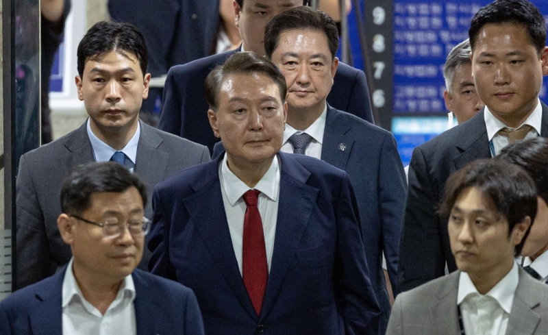 윤석열 구속 심사 종료..넉 달만에 다시 구속될까