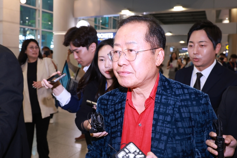 홍준표 "윤석열·한동훈, 문재인의 두 사냥개..업보 받는 것"