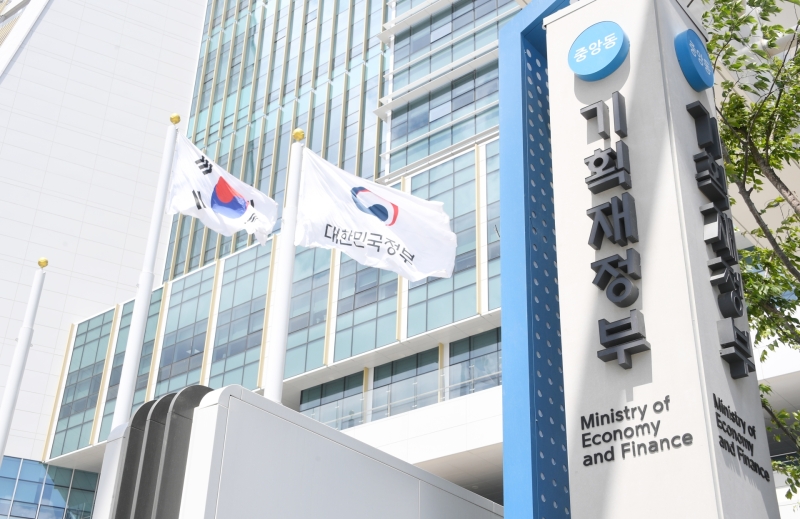 이재명 정부, 법인세 25%·배당 분리과세 35%로 '부자감세' 원상복구