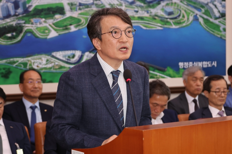 法 "'청담동 술자리 의혹' 제기 김의겸, 한동훈에 배상"