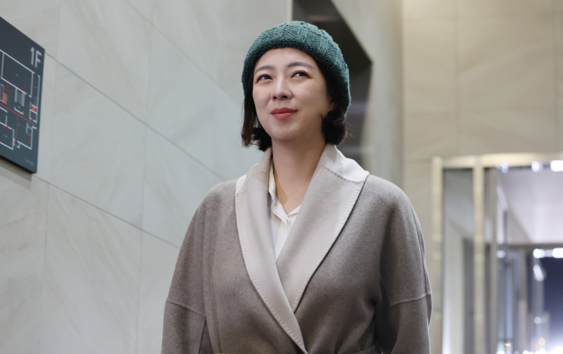 '둔기 피습 후유증' 배현진, 결국 개두술 받아..."회복중"