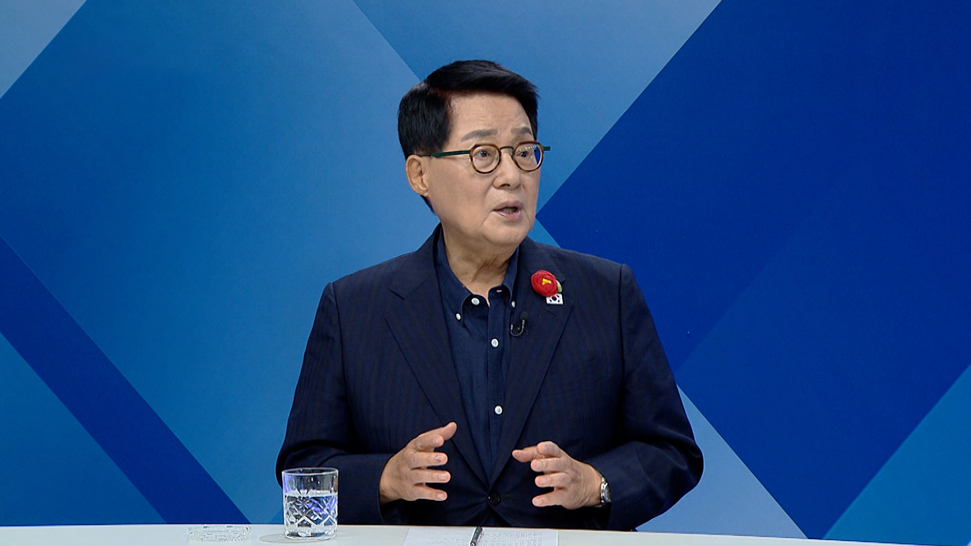 박지원 "이재명 처리할 것, 조희대가 아니라면 아닌가...대통령도 아니고, 수사해야"[여의도초대석]