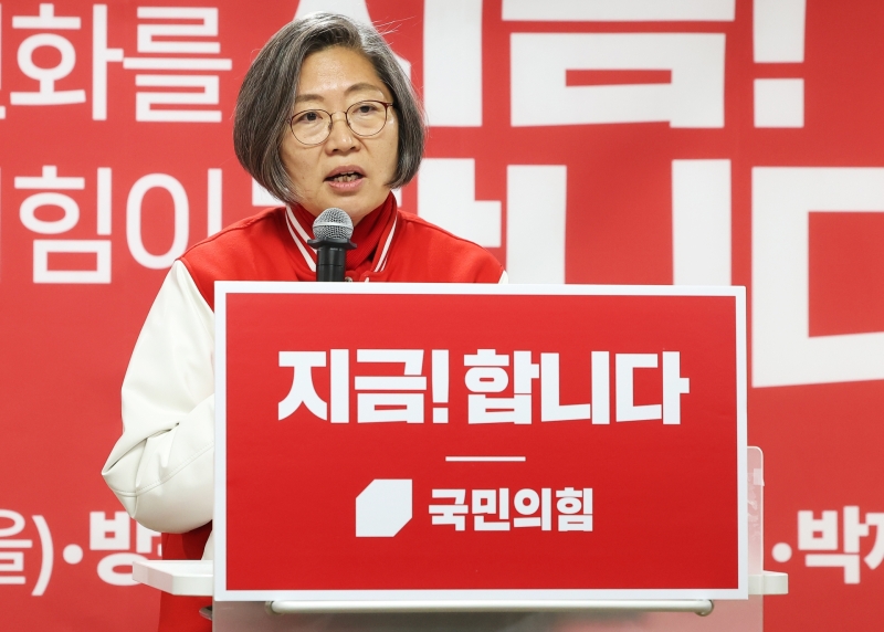 "이재명 아들 군 면제" 허위 글 올린 이수정, 검찰행