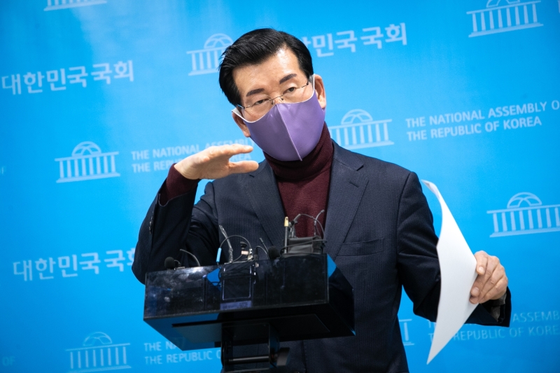 '이재명 조폭 연루설' 장영하 2심서 징역형 "허위사실 의심"