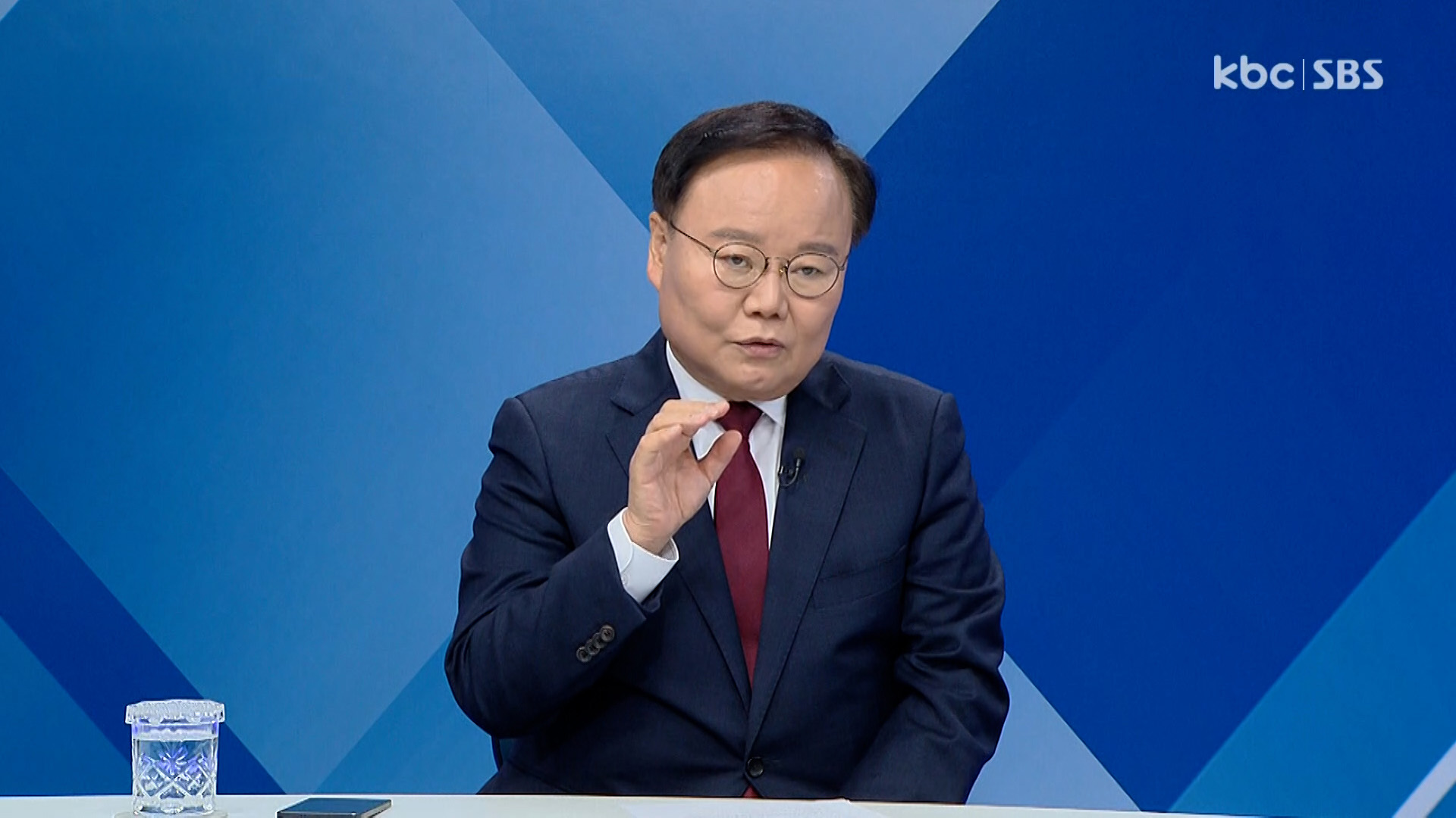 김재원 "이 대통령, 퇴임 후 교도소 갈 것 같으니...공소 취소 또는 재판 근거 없앨 것" [여의도초대석]