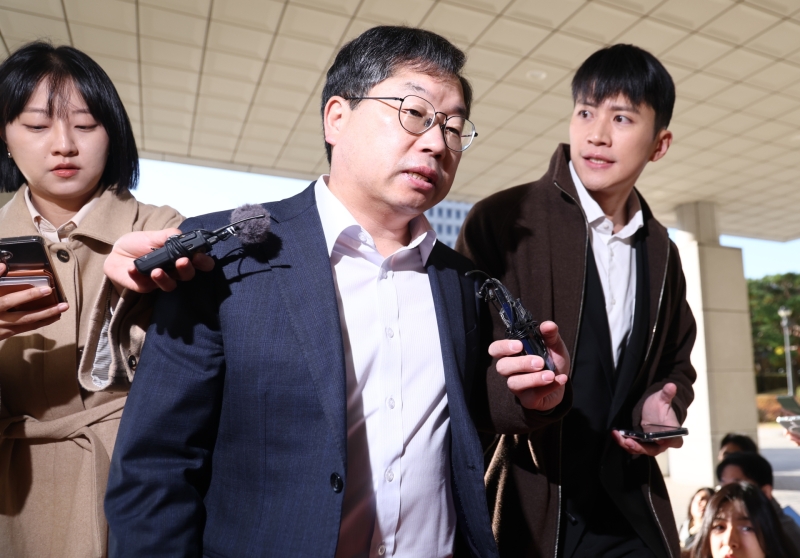 '대장동 항소 포기' 파장 확산...전국 검사장·지청장들 집단 성명까지