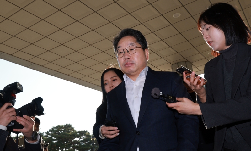 노만석 검찰총장 대행 14일 '비공개 퇴임식'