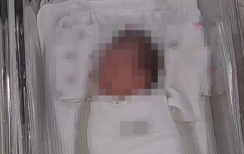 "얼굴이 다른데"...조리원서 바뀐 아기 감지한 '엄마의 촉'