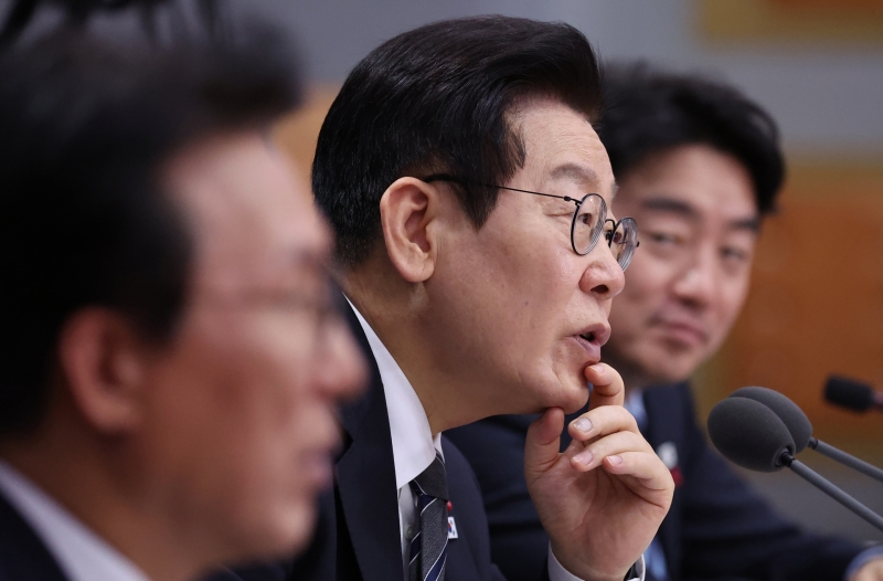 이재명 "생리대 왜 이렇게 비싸"…공정위에 조사 요구