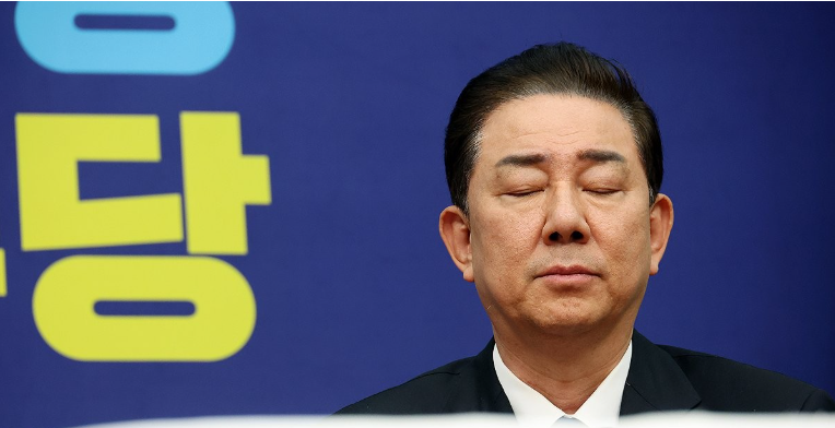 사퇴 압박 속 김병기 거취 발표 임박...원내대표 경쟁 조기 점화하나