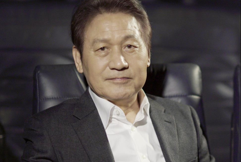 '국민 배우' 안성기, 하늘의 별로...향년 74세로 별세
