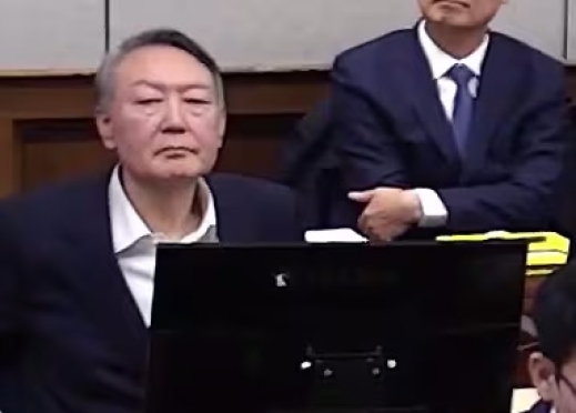 내란 우두머리 尹 구형 불발..."尹 결심 13일로 연기"