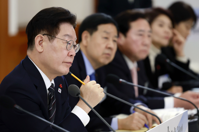 이재명 대통령 "민간 무인기 침투 사실이면 중대 범죄"..군경 합동수사팀 구성 지시